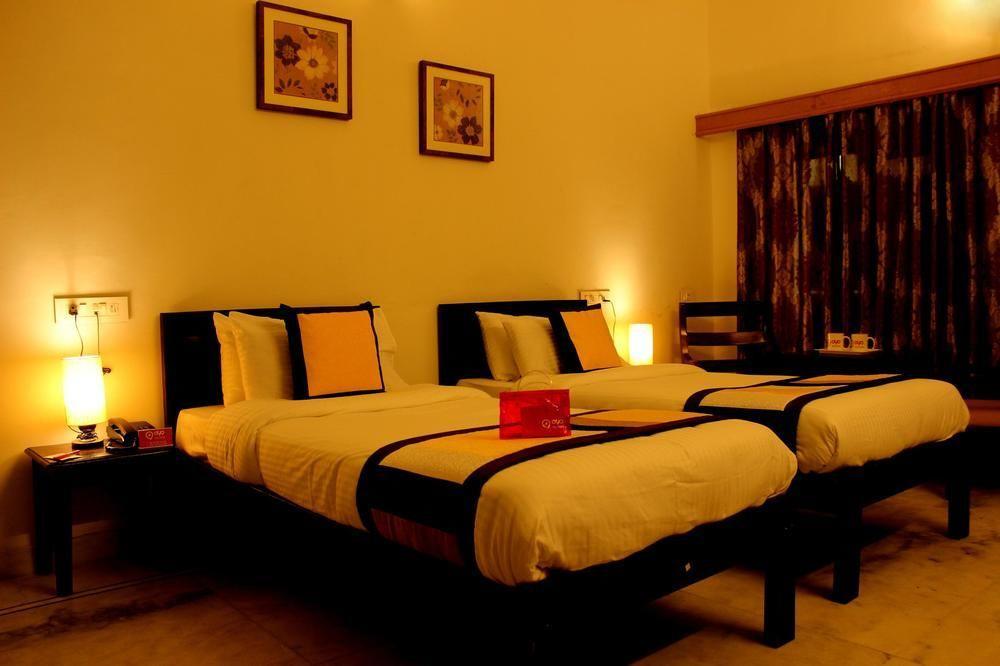 Oyo 1159 Hotel Chandra Prakash Udaipur Bagian luar foto